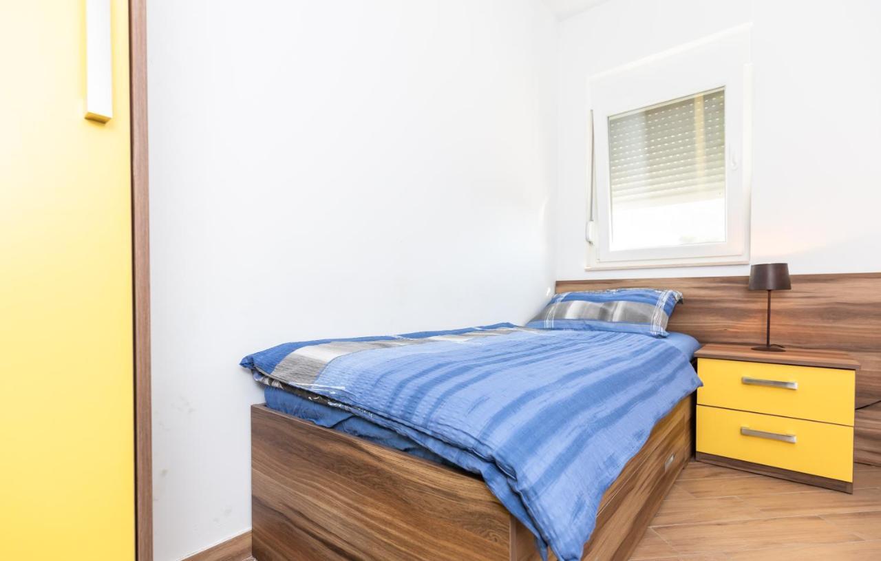 Andela 2 Apartment Makarska Exterior foto